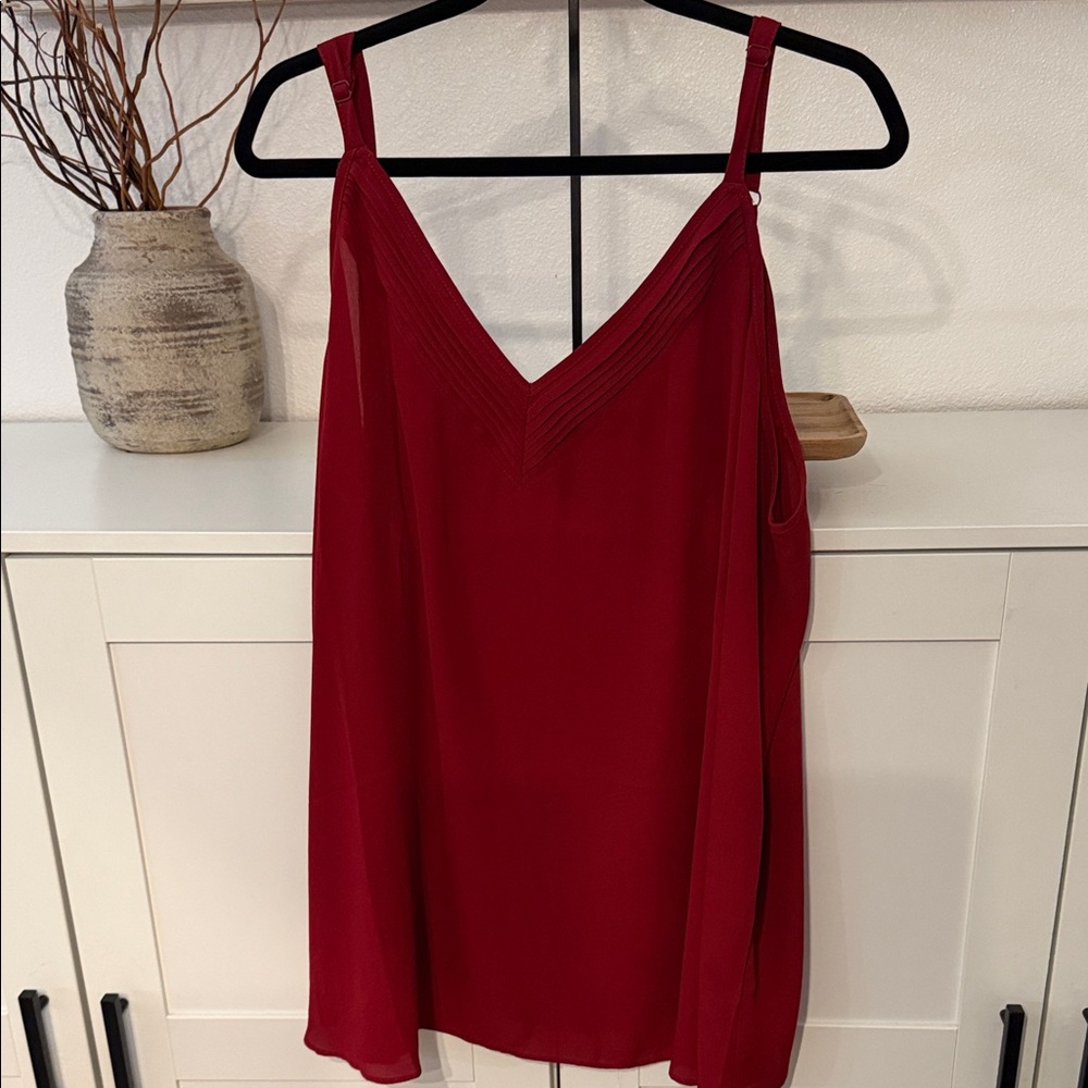 torrid Red V-Neck Sleeveless Shirt